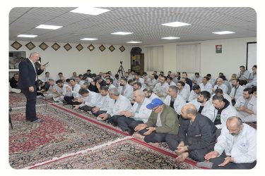 جشن اعیاد شعبانیه و میلاد با سعادت امام حسین(ع)، حضرت عباس(ع) و امام سجاد(ع) در رادیاتور ایران